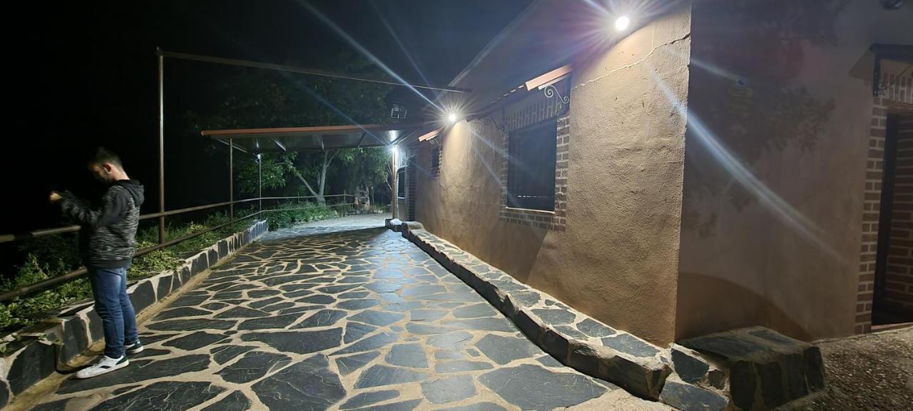 Apartamento Turistico "El Rincon De La Pernila" Guadalupe  Exterior photo