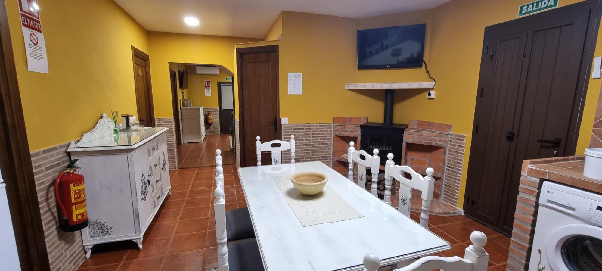 Apartamento Turistico "El Rincon De La Pernila" Guadalupe  Exterior photo